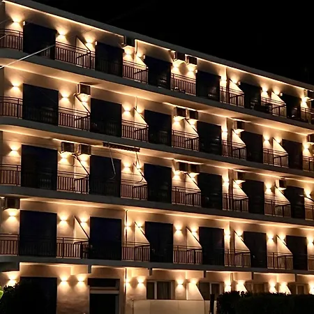 Miami Hotel Golem (Tirana)